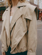 CHAQUETA BEGE